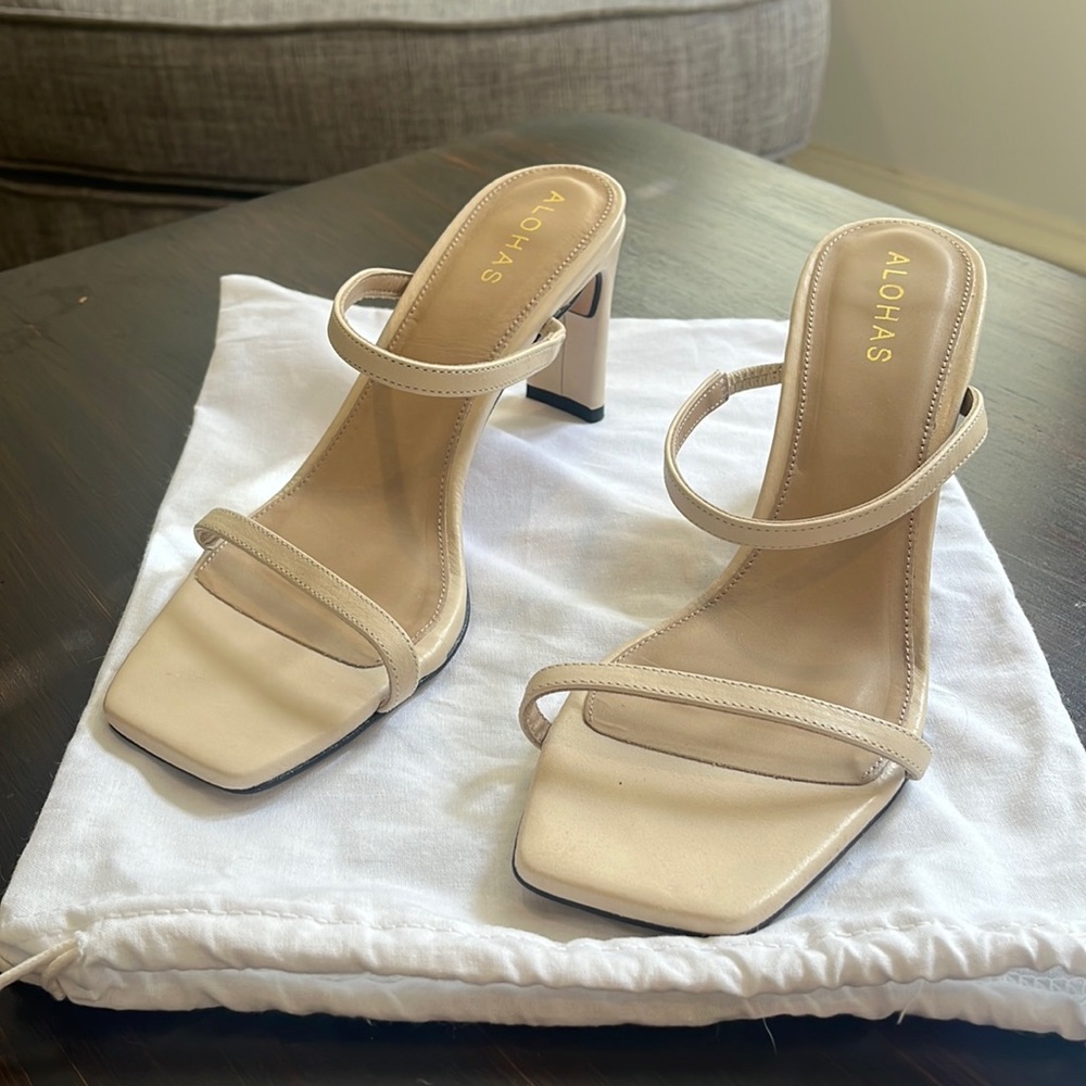 Alohas Cannes Heel in beige